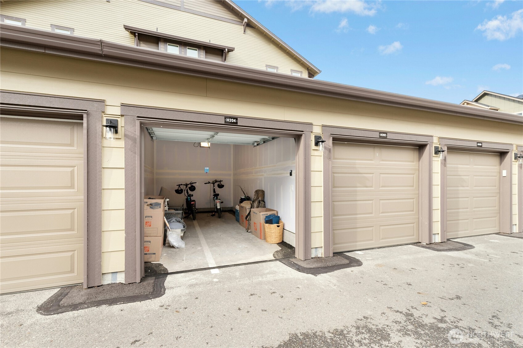 1845 SE 12th Place H-204