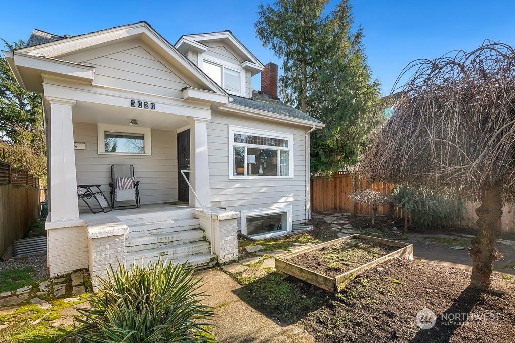 Photo of 5026 7th Avenue NE, Seattle, WA 98105 (MLS # 2325253)