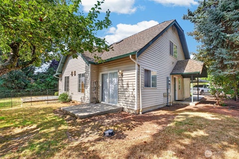 Photo of 2828 2830 Valencia Street, Bellingham, WA 98226 (MLS # 2576966)