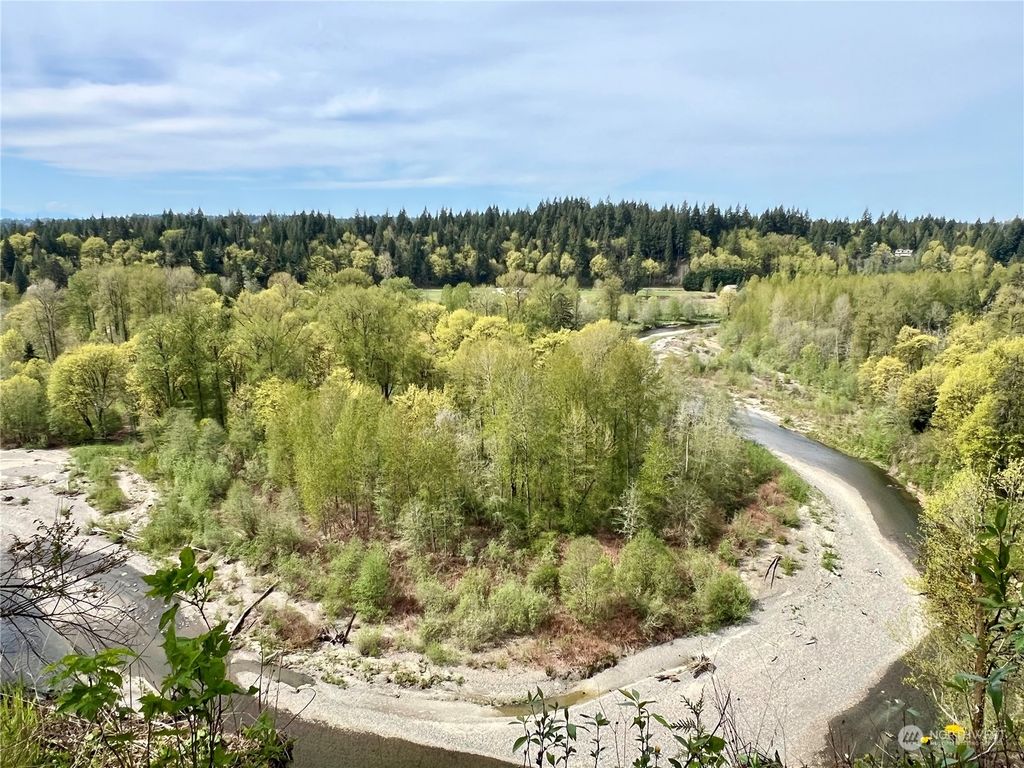 Photo of 1504 154th Drive NE, Snohomish, WA 98290 (MLS # 2226522)