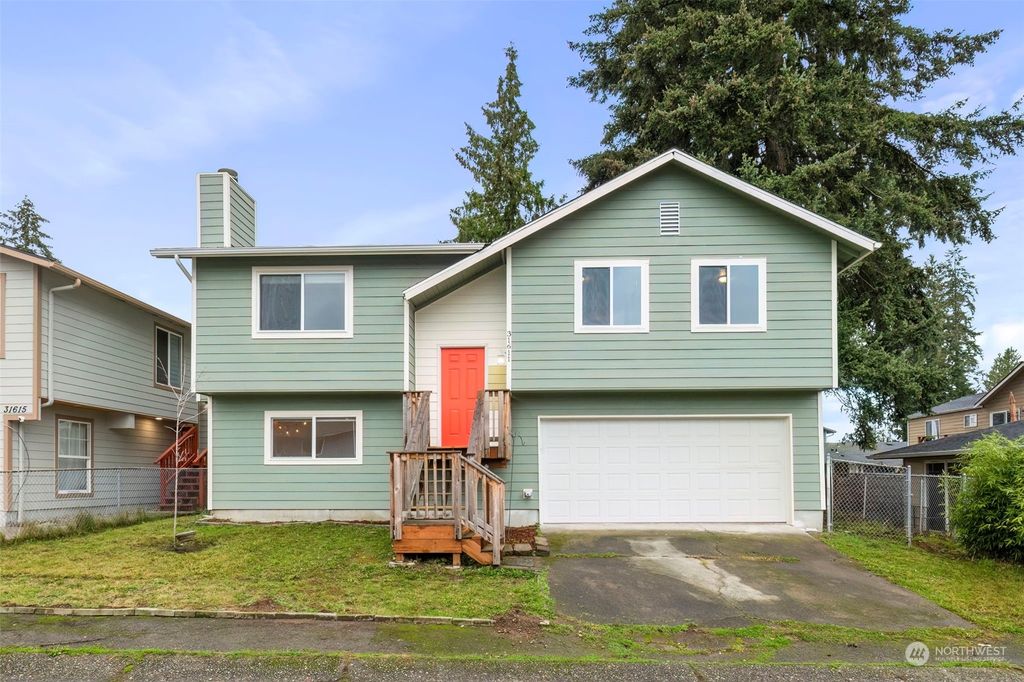 Photo of 31611 119th Place SE, Auburn, WA 98092 (MLS # 2313957)