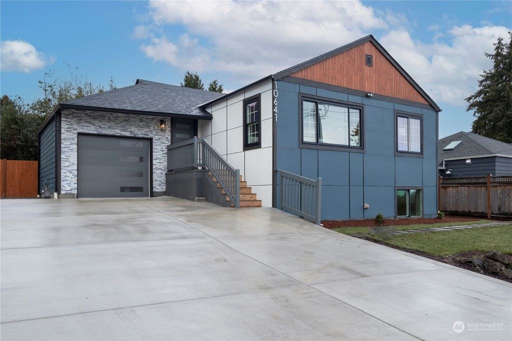 Photo of 10641 20th Avenue S, Seattle, WA 98168 (MLS # 2327045)