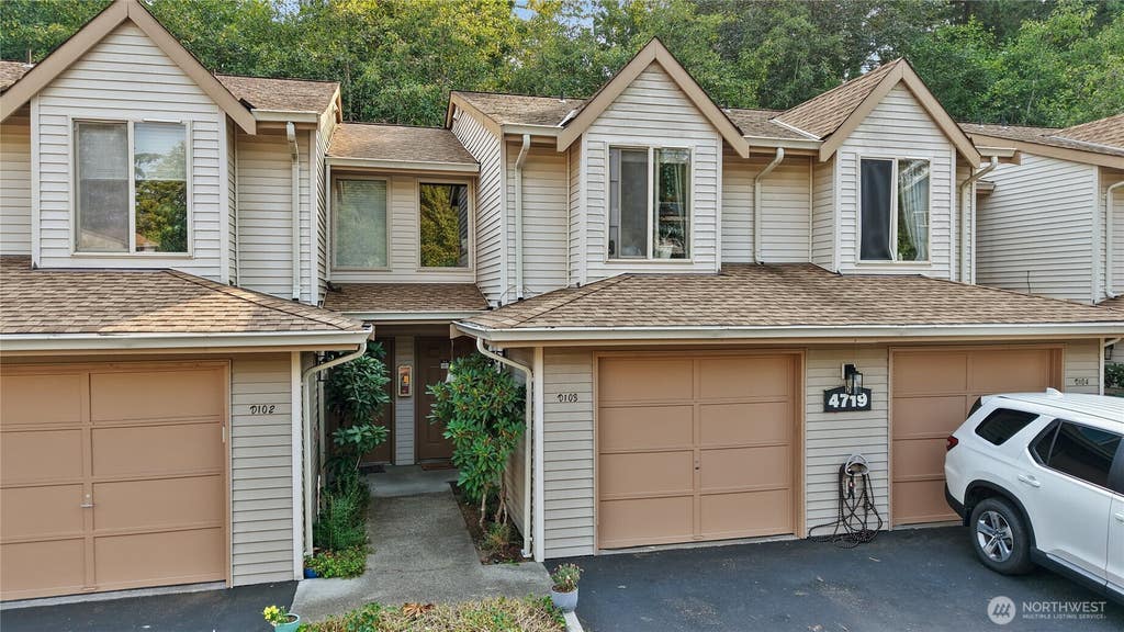 Photo of 4719 NW Walgren Drive #D-103, Silverdale, WA 98383 (MLS # 2564571)