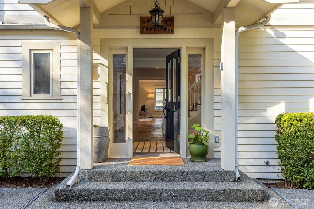 Photo of 2601 3rd Avenue N, Seattle, WA 98109 (MLS # 2351933)