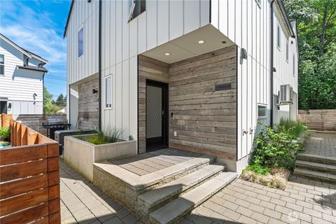 Photo of 10350 Wallingford Avenue N #B, Seattle, WA 98133 (MLS # 2503982)