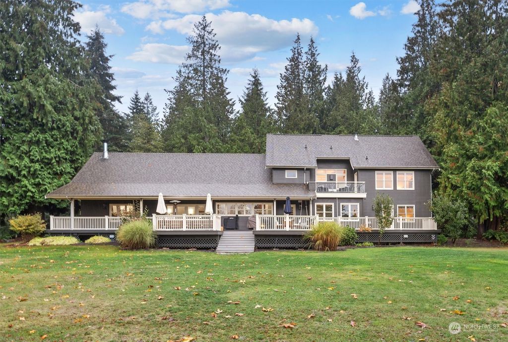 Photo of 431 Lakewood Road, Arlington, WA 98223 (MLS # 2014476)
