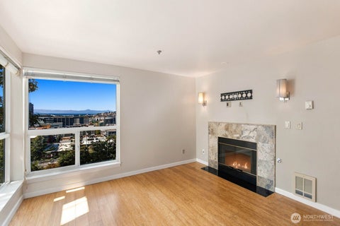 Photo of 530 Melrose Avenue E #301, Seattle, WA 98102 (MLS # 2585944)