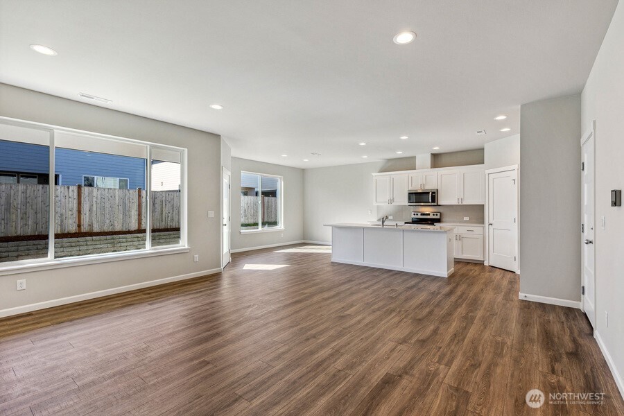 14228 Jensen Drive SE 304