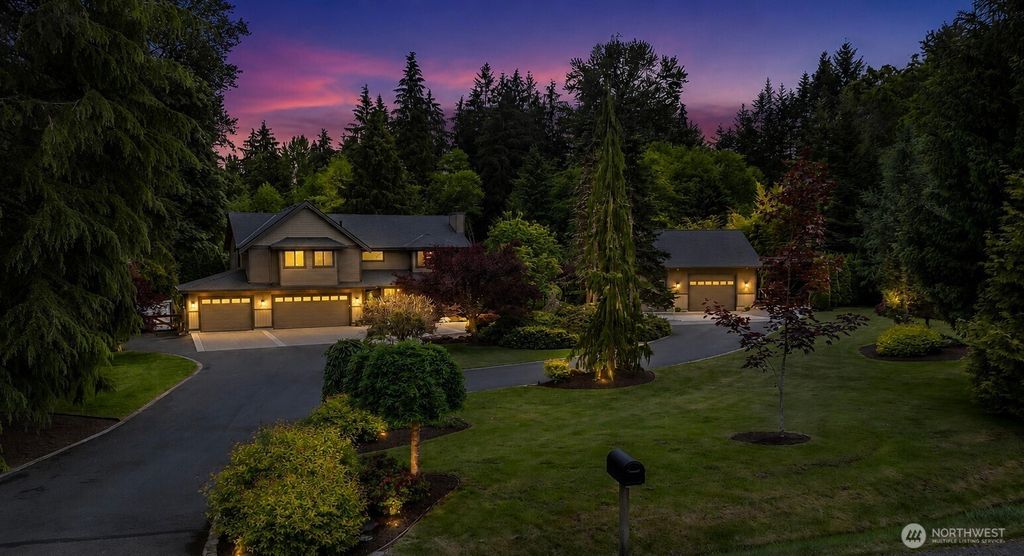 Photo of 17215 NE 195th Street, Woodinville, WA 98072 (MLS # 2509862)