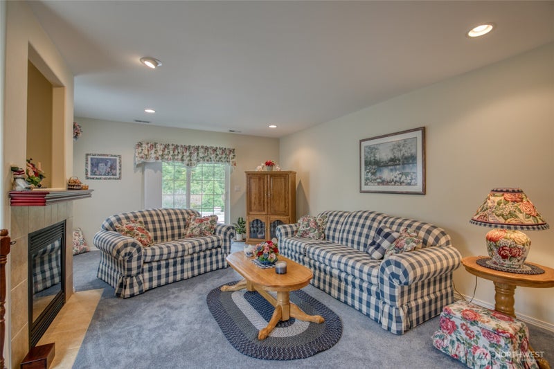 212 Brant Lane