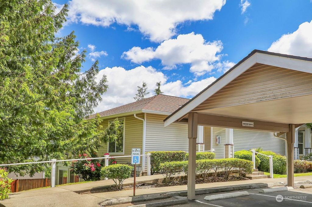 Photo of 2924 151st Place SW #P-101, Lynnwood, WA 98087 (MLS # 2249242)