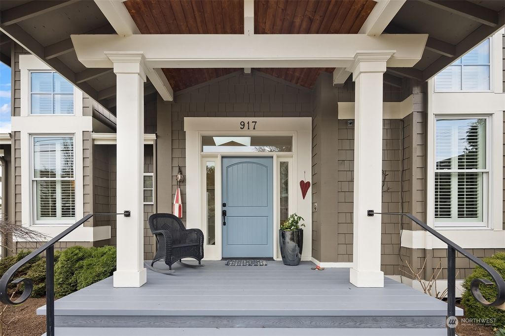 Photo of 917 1st Street, Kirkland, WA 98033 (MLS # 2209650)