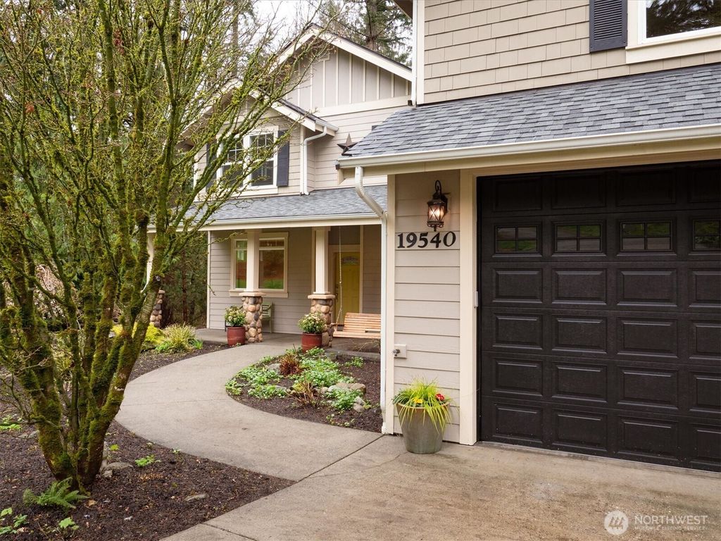 Photo of 19540 159th Place NE, Woodinville, WA 98072 (MLS # 2493278)