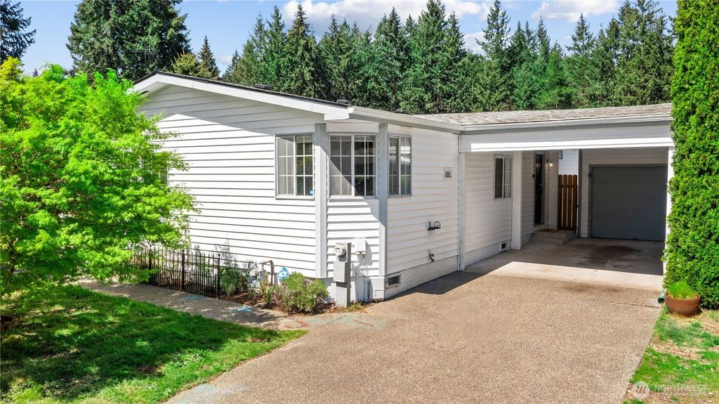 Photo of 2019 SE Richmond Lane, Port Orchard, WA 98367 (MLS # 2510433)