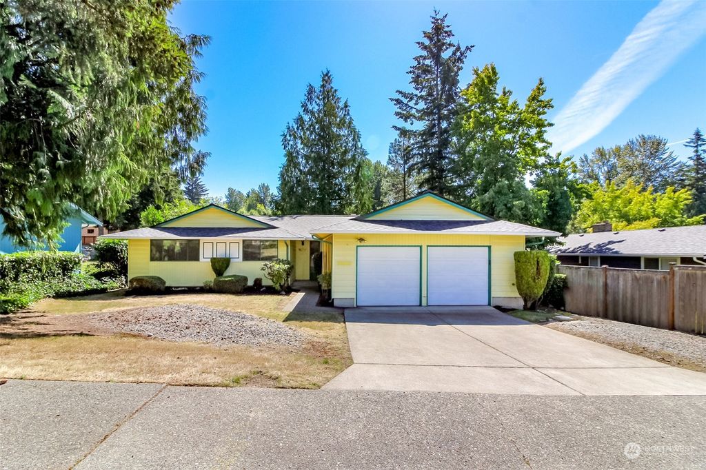 Photo of 12709 SE 190th Place, Renton, WA 98058 (MLS # 2275210)