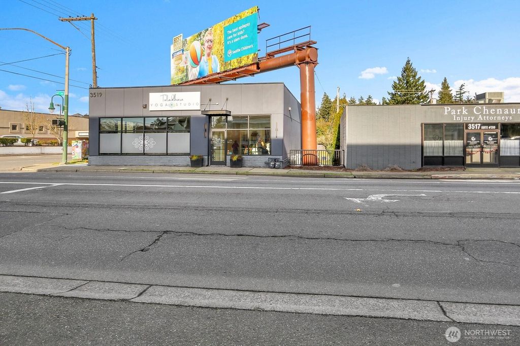 Photo of 3519 6th Avenue, Tacoma, WA 98406 (MLS # 2492806)