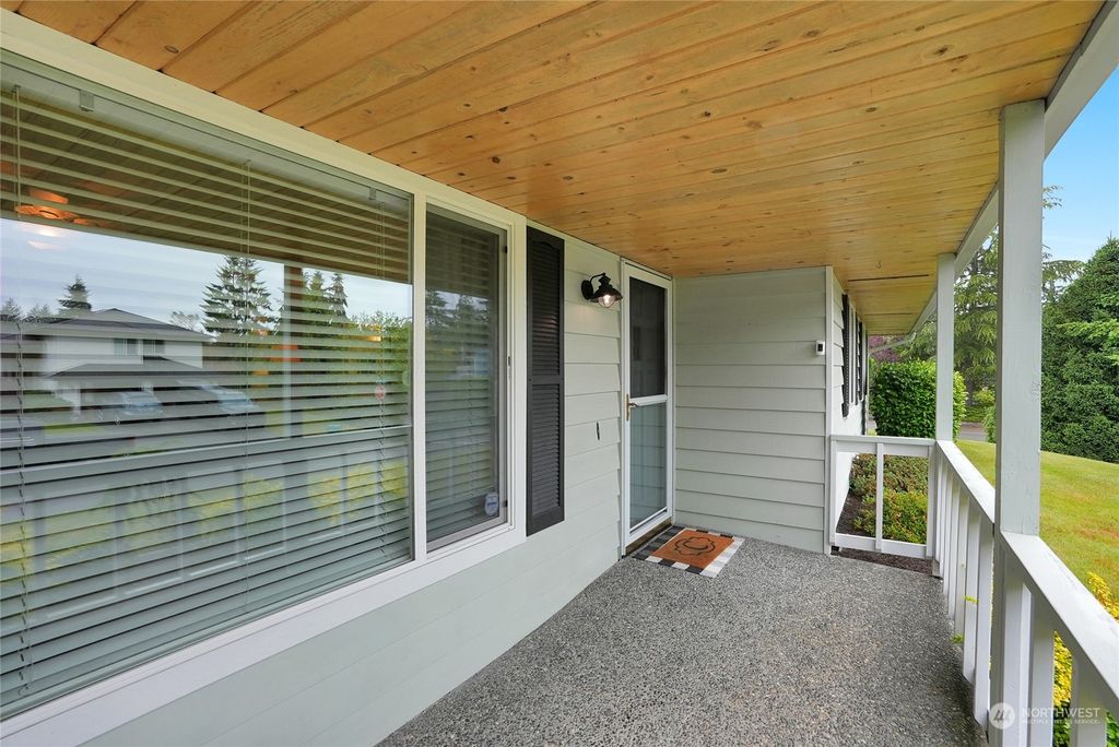 Photo of 13906 26th Avenue SE, Mill Creek, WA 98012 (MLS # 2128665)