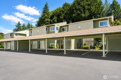 Photo of 22238 S 24th Avenue #L86, Des Moines, WA 98198 (MLS # 2562609)