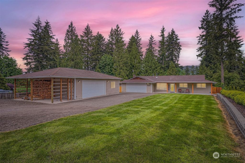 Photo of 20136 SE 146th Street, Renton, WA 98059 (MLS # 2245458)