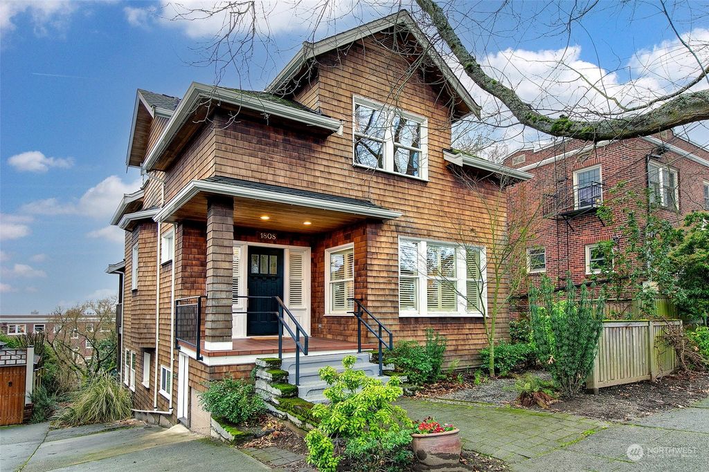 Photo of 1808 4th Avenue N, Seattle, WA 98109 (MLS # 2030910)