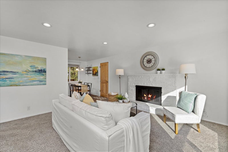 19330 52nd Avenue W