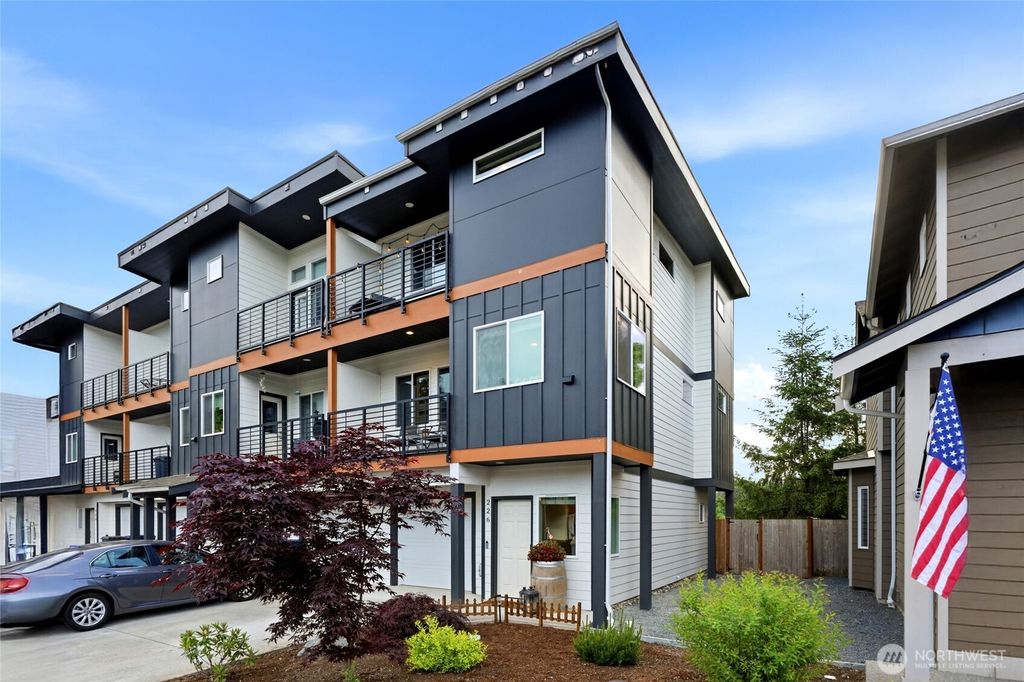 Photo of 226 Raybird Avenue, Granite Falls, WA 98252 (MLS # 2525539)