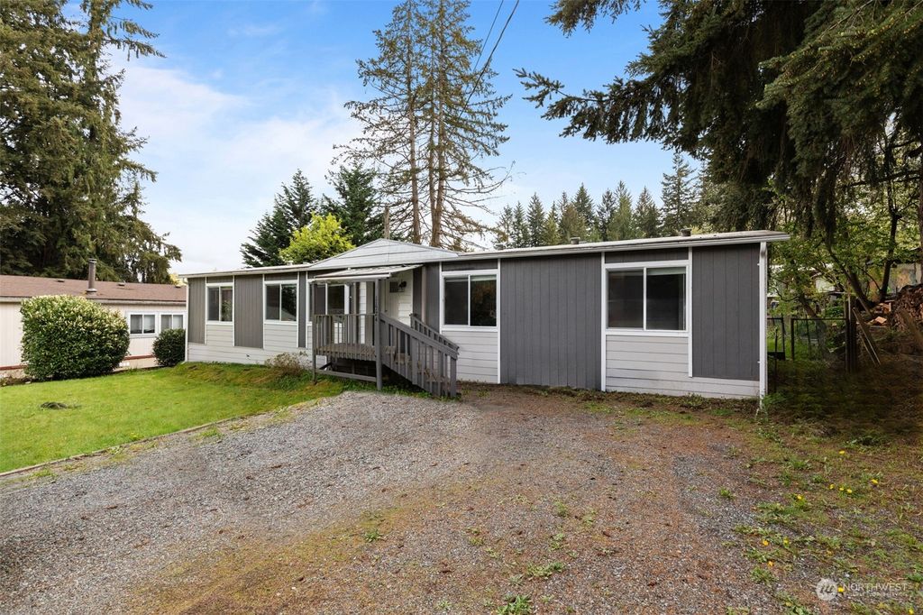 Photo of 11724 65th Place NE, Lake Stevens, WA 98258 (MLS # 2231778)