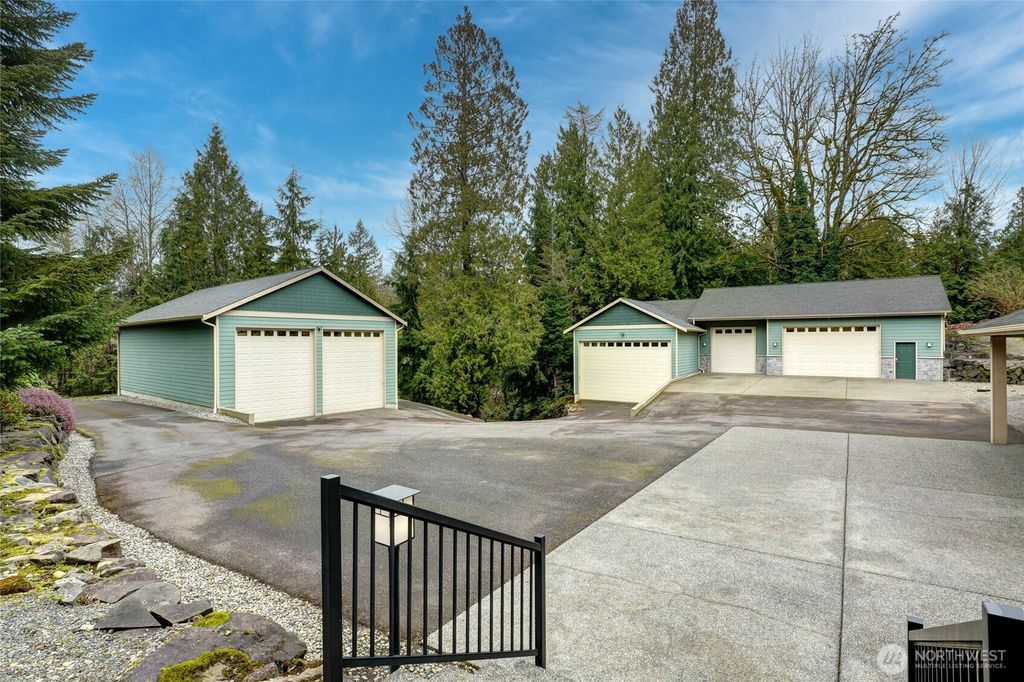 Photo of 19915 SE Petrovitsky Road, Maple Valley, WA 98038 (MLS # 2484946)