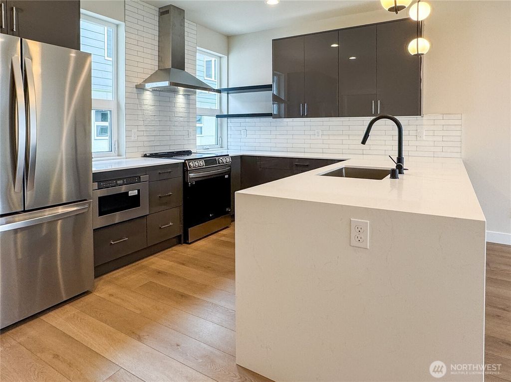 Photo of 6949 42nd Avenue S, Seattle, WA 98118 (MLS # 2506165)