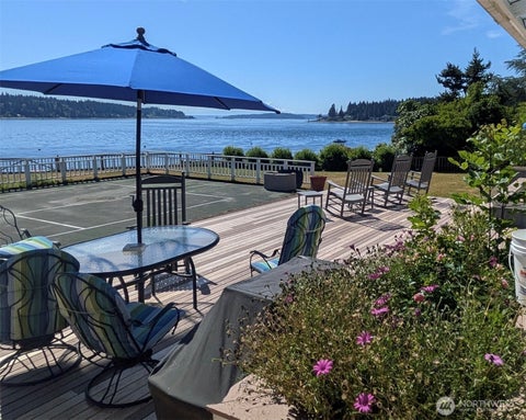 Photo of 3974 Point White Drive NE, Bainbridge Island, WA 98110 (MLS # 2561425)