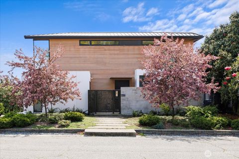 1116 Bigelow Avenue N Seattle WA 98109