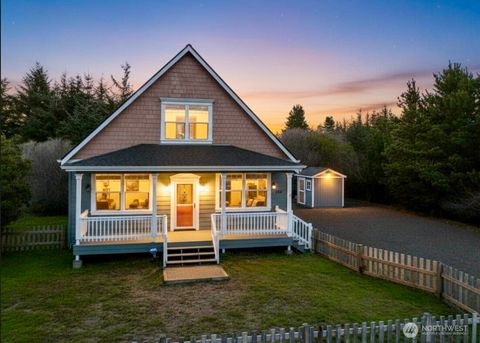 934 Wawona Avenue SE Ocean Shores WA 98569