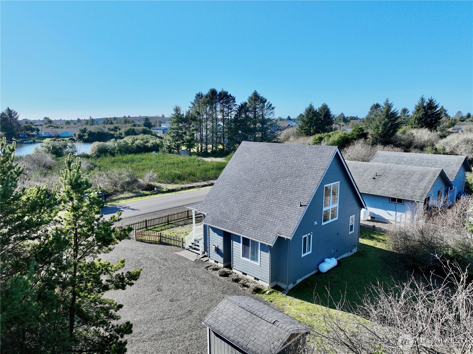 934 Wawona Avenue SE