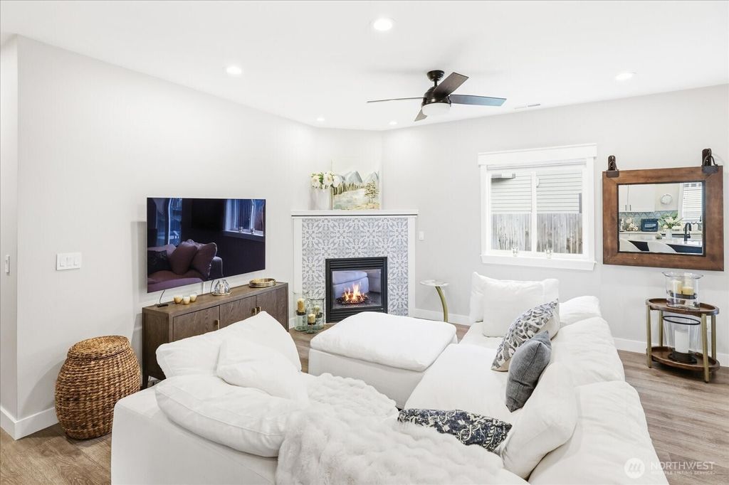 Photo of 1855 Woodmere Loop, Walla Walla, WA 99362 (MLS # 2506833)