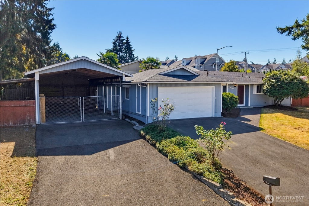 Photo of 12405 SE 270th Street, Kent, WA 98030 (MLS # 2579217)