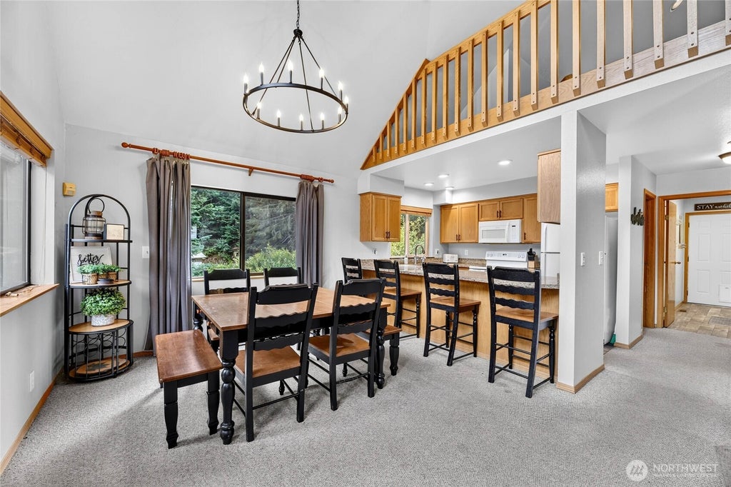 Photo of 1051 Yellowstone Rd, Snoqualmie Pass, WA 98068 (MLS # 2582048)