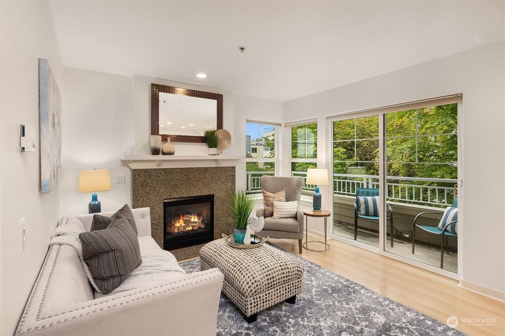 Photo of 1415 6th Avenue N #405, Seattle, WA 98109 (MLS # 2126723)
