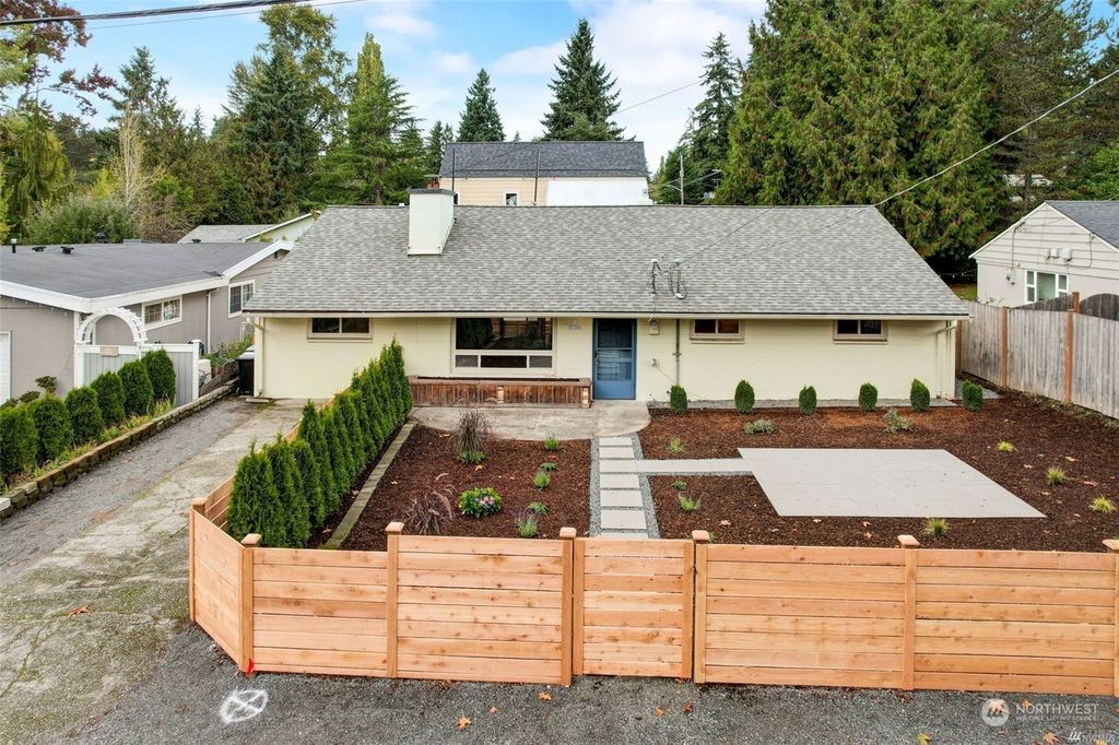Photo of 2726 NE 135th Street, Seattle, WA 98125 (MLS # 2176126)