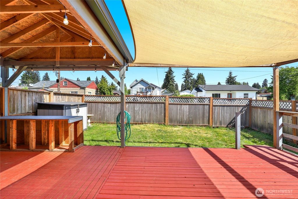 Photo of 3733 D Street, Bremerton, WA 98312 (MLS # 2523822)