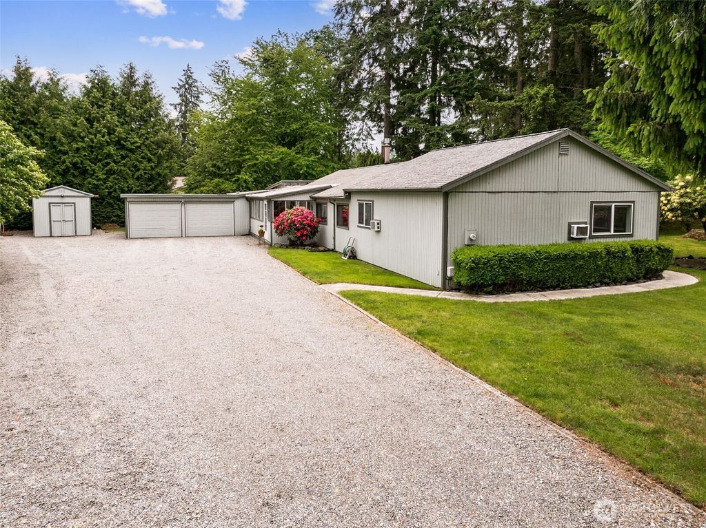 Photo of 18905 8th Avenue E, Spanaway, WA 98387 (MLS # 2521691)