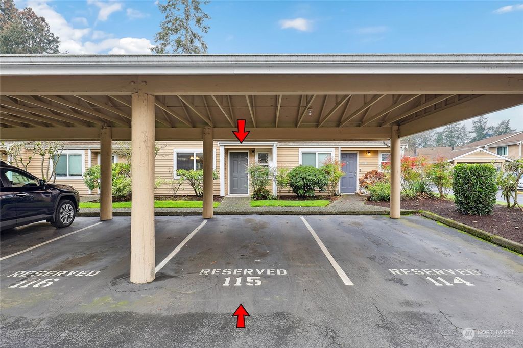 Photo of 23715 13th Place S #1102, Des Moines, WA 98198 (MLS # 2321236)
