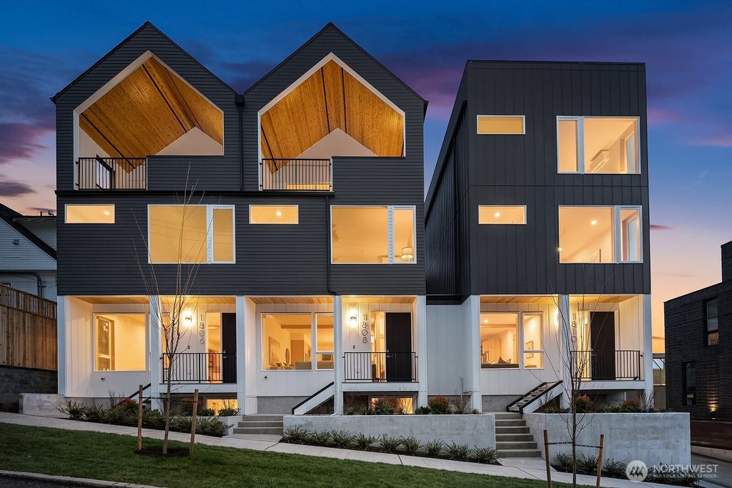 Photo of 1808 E Mercer Street, Seattle, WA 98112 (MLS # 2495724)