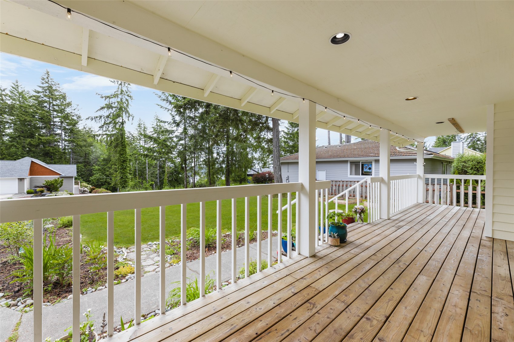 140 E Mountain VIew Drive
