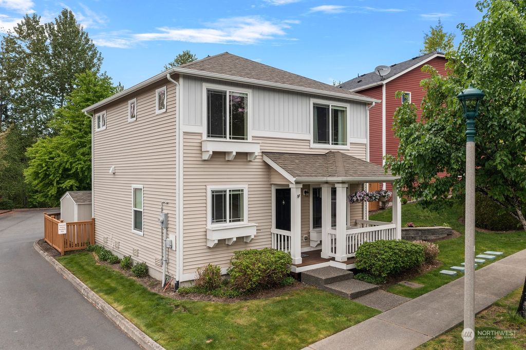 Photo of 9409 Hancock Avenue SE #10, Snoqualmie, WA 98065 (MLS # 2070884)