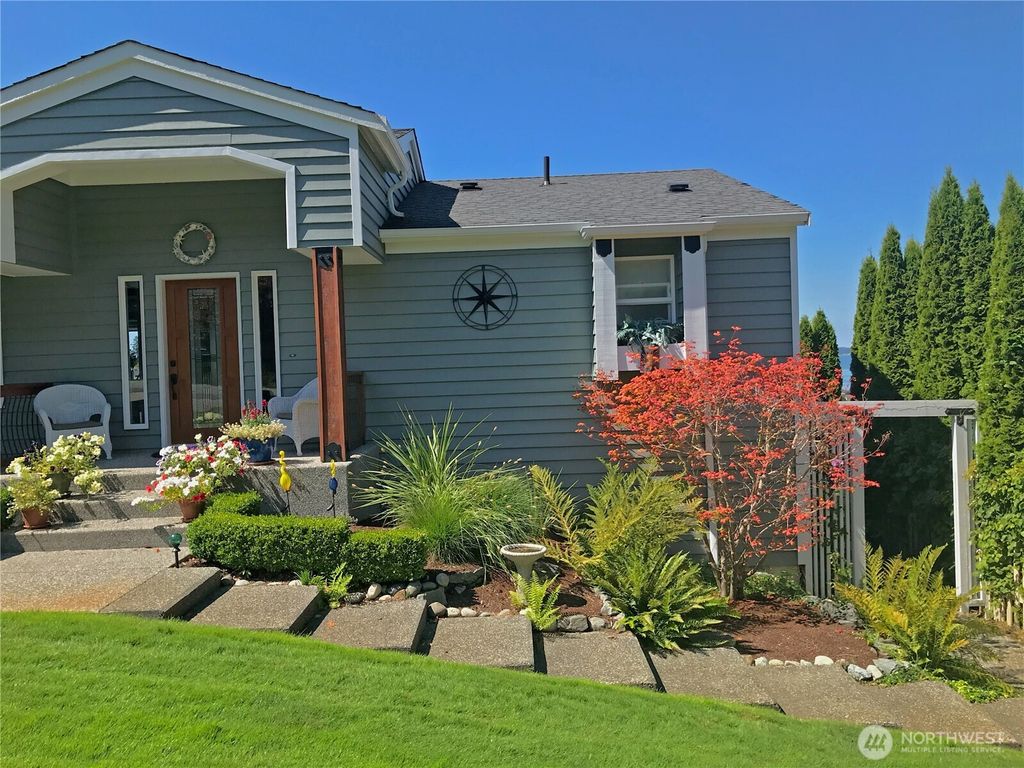 Photo of 662 Gladstone Drive, Camano Island, WA 98282 (MLS # 2478419)