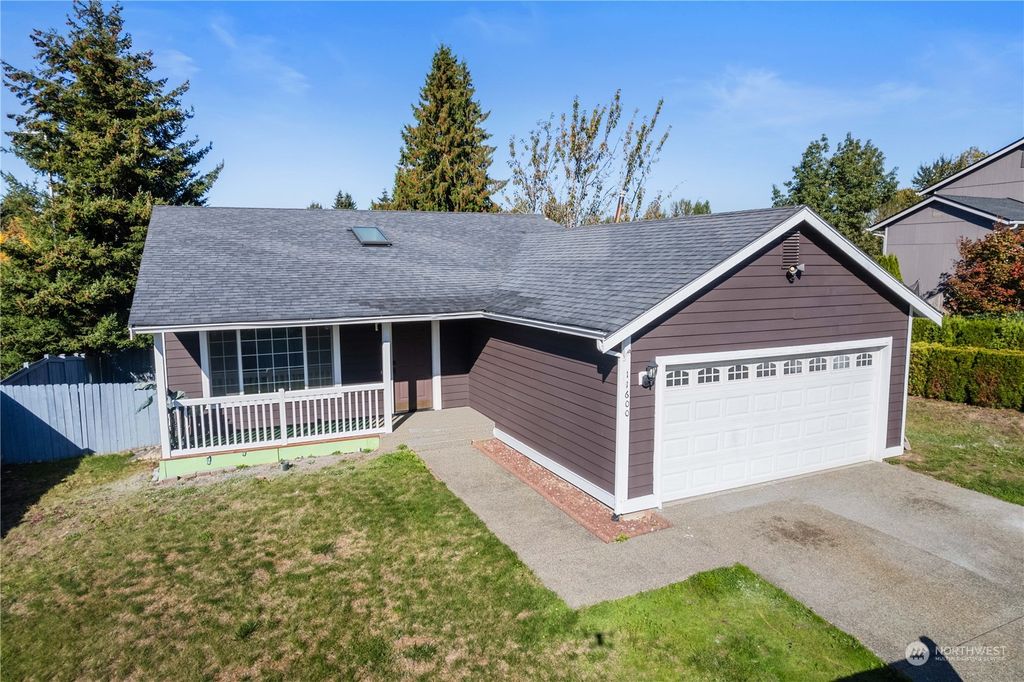 Photo of 11600 SE 265th Place, Kent, WA 98030 (MLS # 2299372)