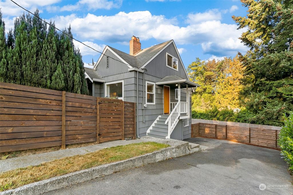 Photo of 2416 S 116th Way, Seattle, WA 98168 (MLS # 2003160)