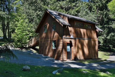 A home in Freeland