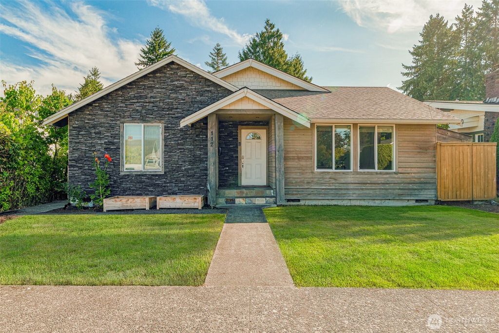Photo of 112 K Street SE, Auburn, WA 98002 (MLS # 2435777)