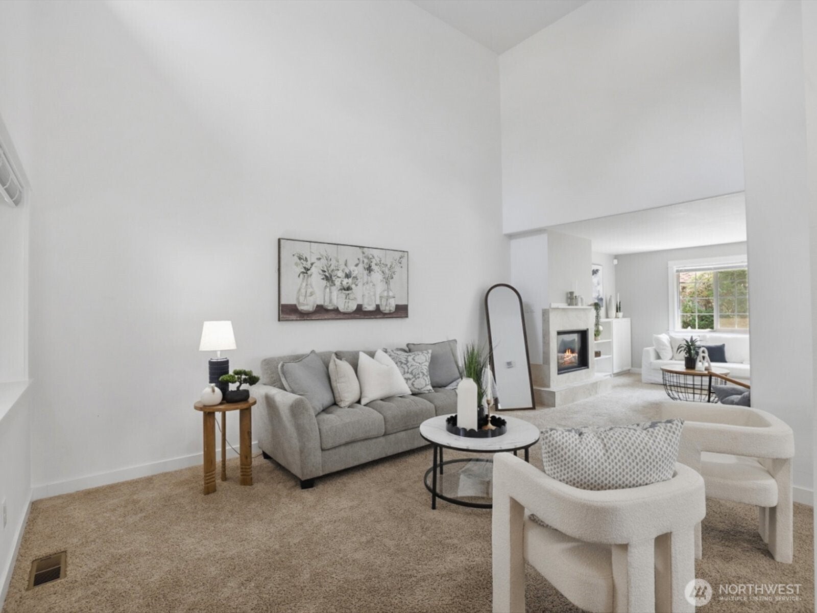 2000 Village Green Drive 3